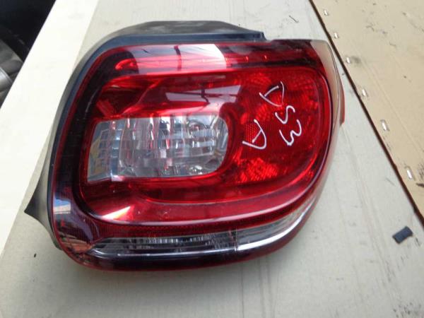 FEU ARRIERE DROIT CITROEN DS3 - Vue 1